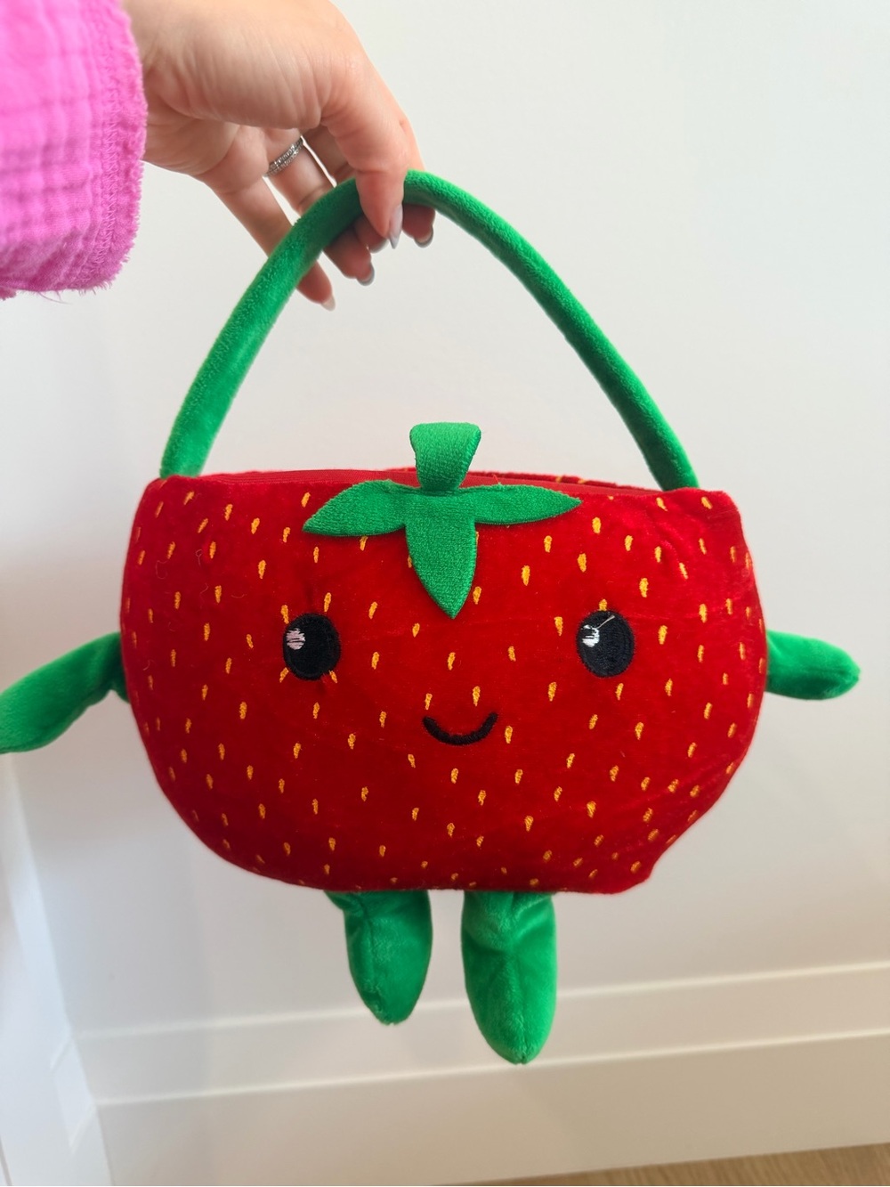 Plush Strawberry basket - Red & Green Cute Fruit